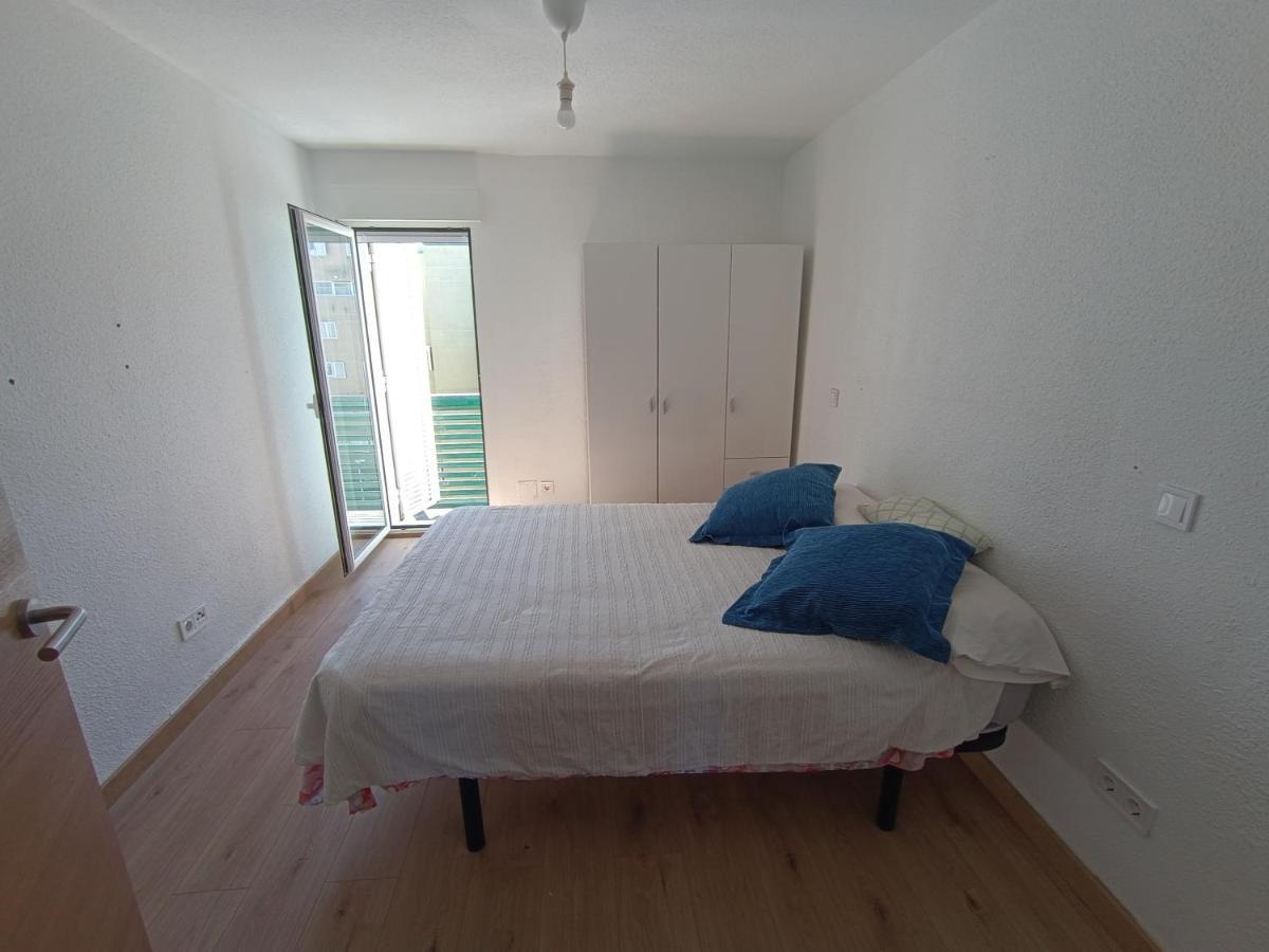 Amplia Habitacion En Vivienda Duplex Madrid Exterior photo